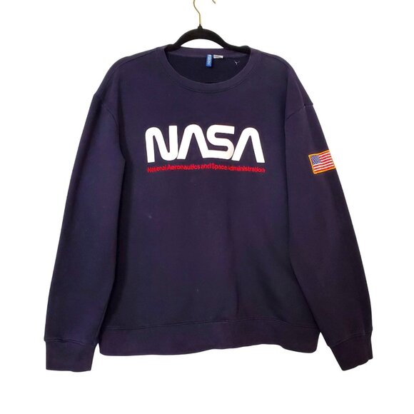 H&M Other - Divided H&M NASA Logo Graphic Sweatshirt Navy Blue Size XL